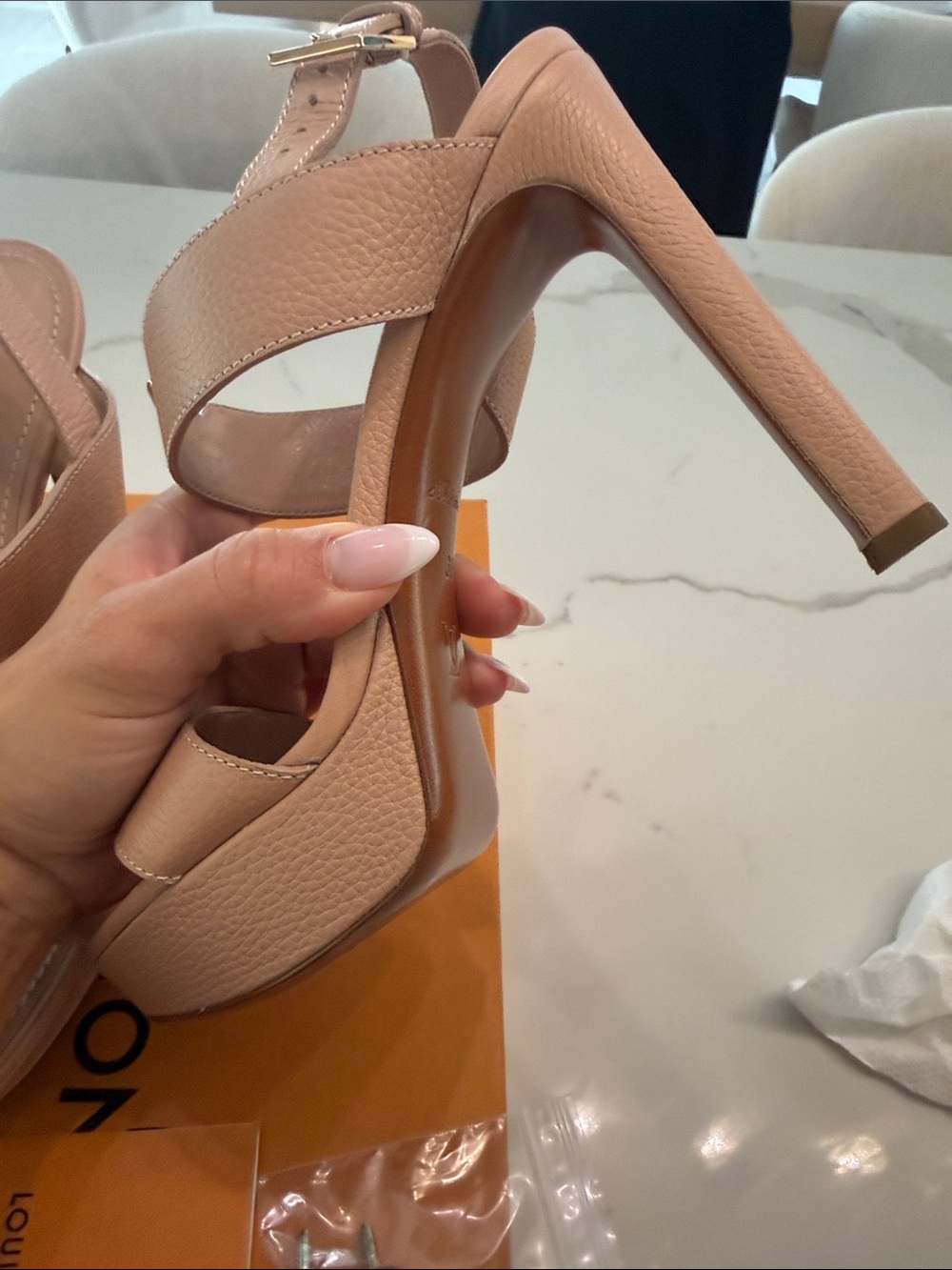 Louis Vuitton Beige Leather V-strap Platform Sandals with Gold V Accent - Picture 6 of 8